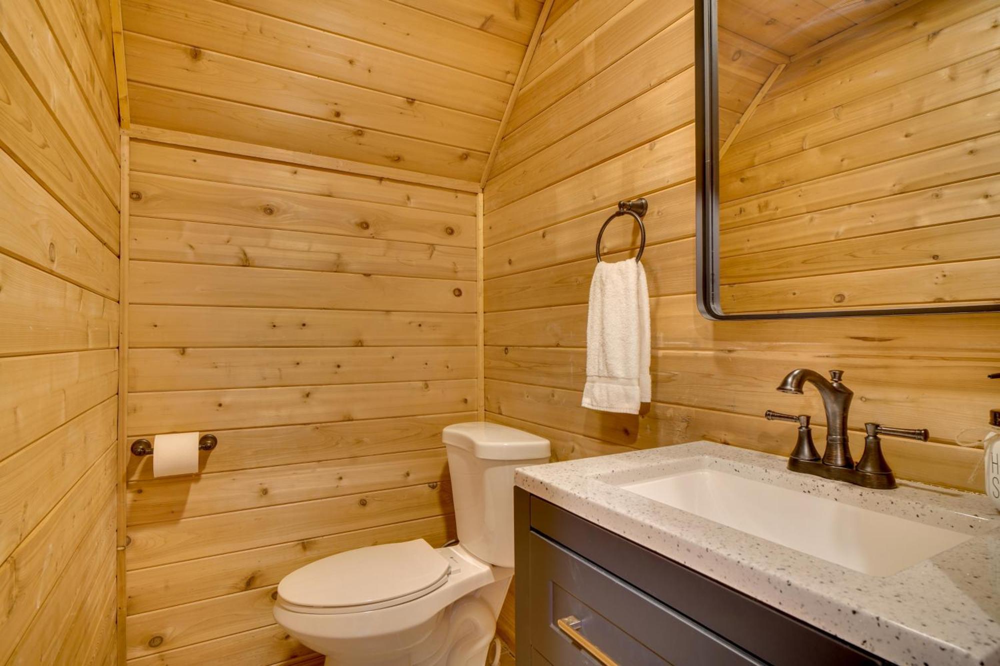 Hatcher Mtn Retreat Sevierville Cabin With Hot Tub! エクステリア 写真